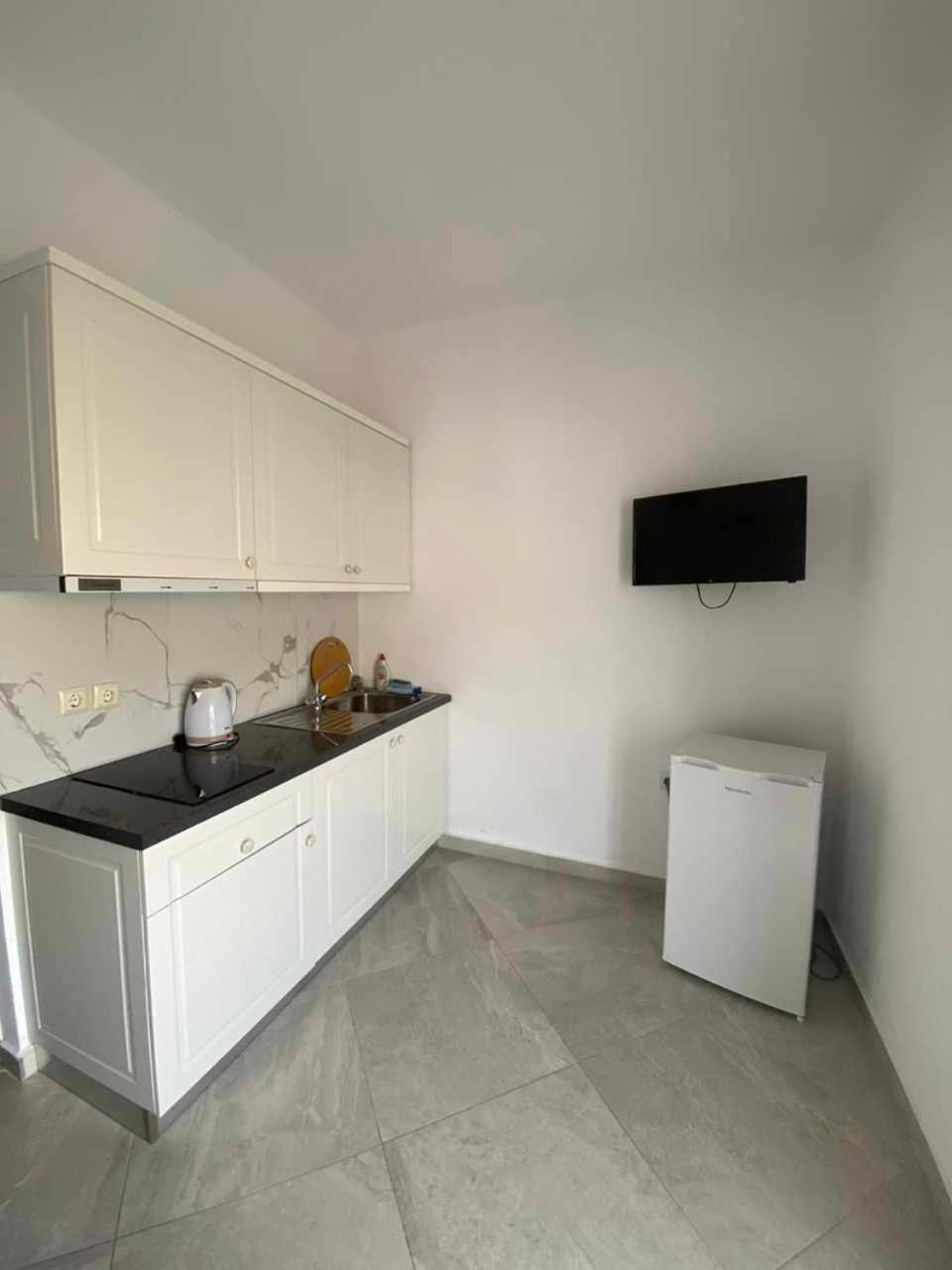 Mariana Apartments Саранда Экстерьер фото